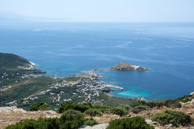 File:Corsica Port de Centuri.jpg