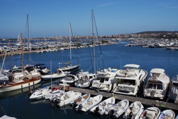 Alghero harbour.jpg