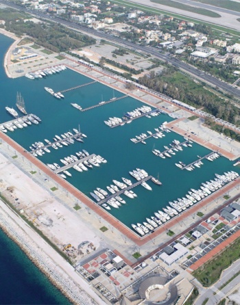 Greece AgiosKosmas Marina.jpg